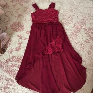 SALE ❤️In Girl wine color dress size 10